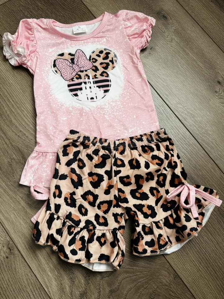 Cheetah Mickey Castle Shorts Set